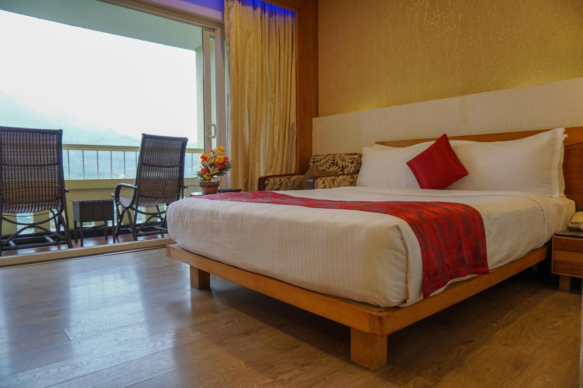 Devonshire Greens - The Leisure Hotel And Spa Munnar Exterior photo