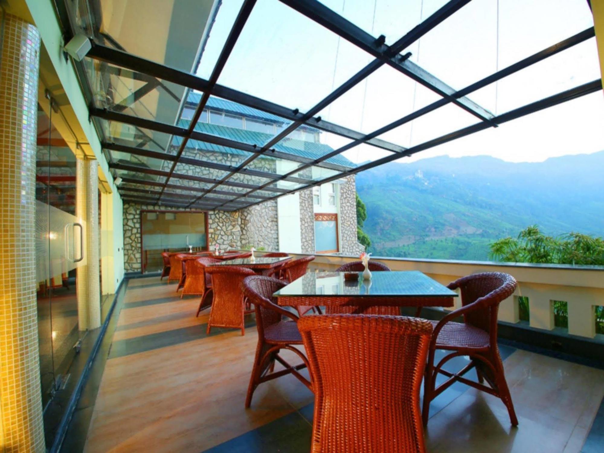 Devonshire Greens - The Leisure Hotel And Spa Munnar Exterior photo