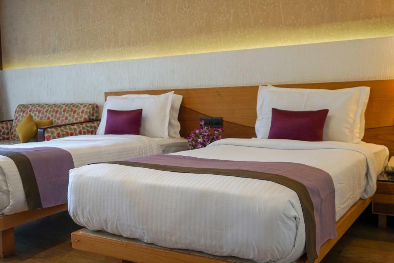 Devonshire Greens - The Leisure Hotel And Spa Munnar Exterior photo